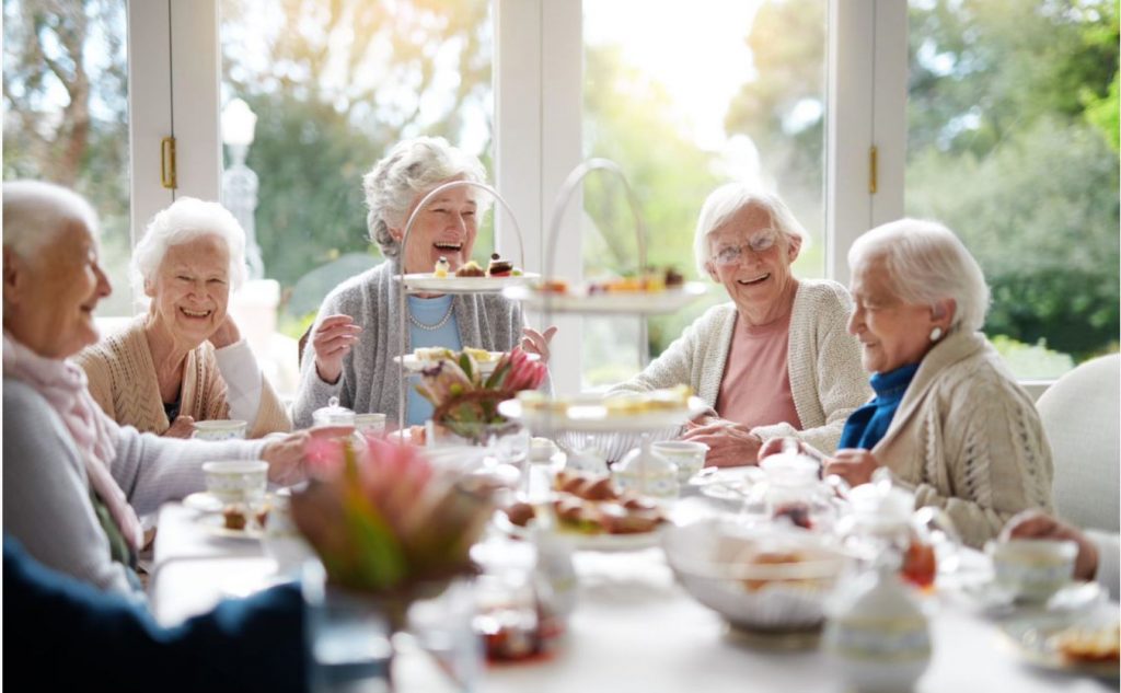 senior dining reservations for residents birthday parties
